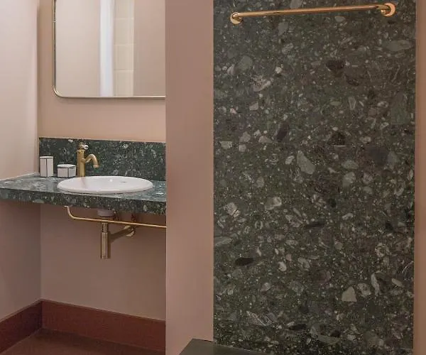 Appt Calme Sur Cour- Montparnasse - Necker *